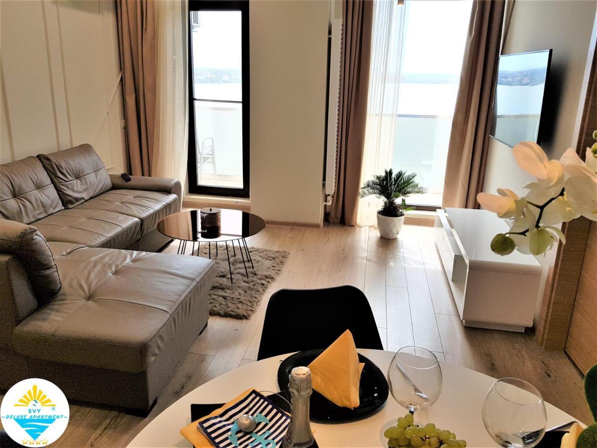 Evy Deluxe Apartment 马马亚 外观 照片
