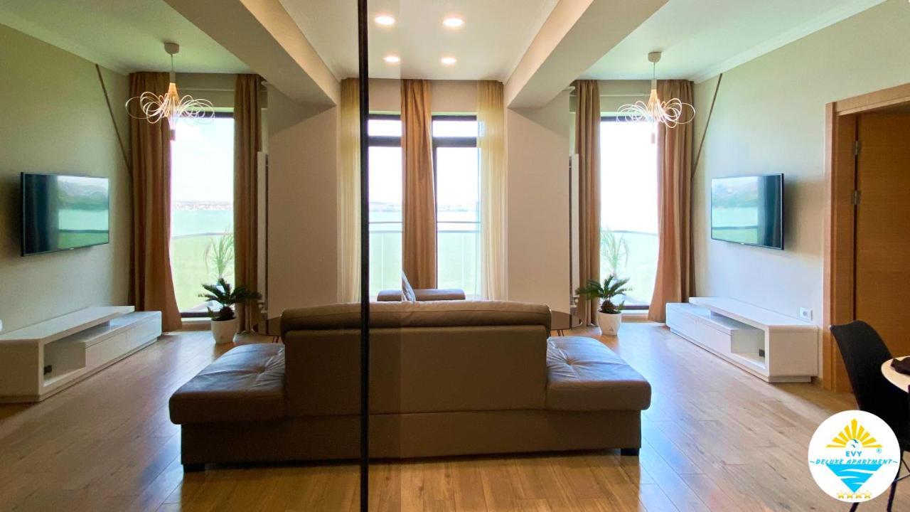 Evy Deluxe Apartment 马马亚 外观 照片